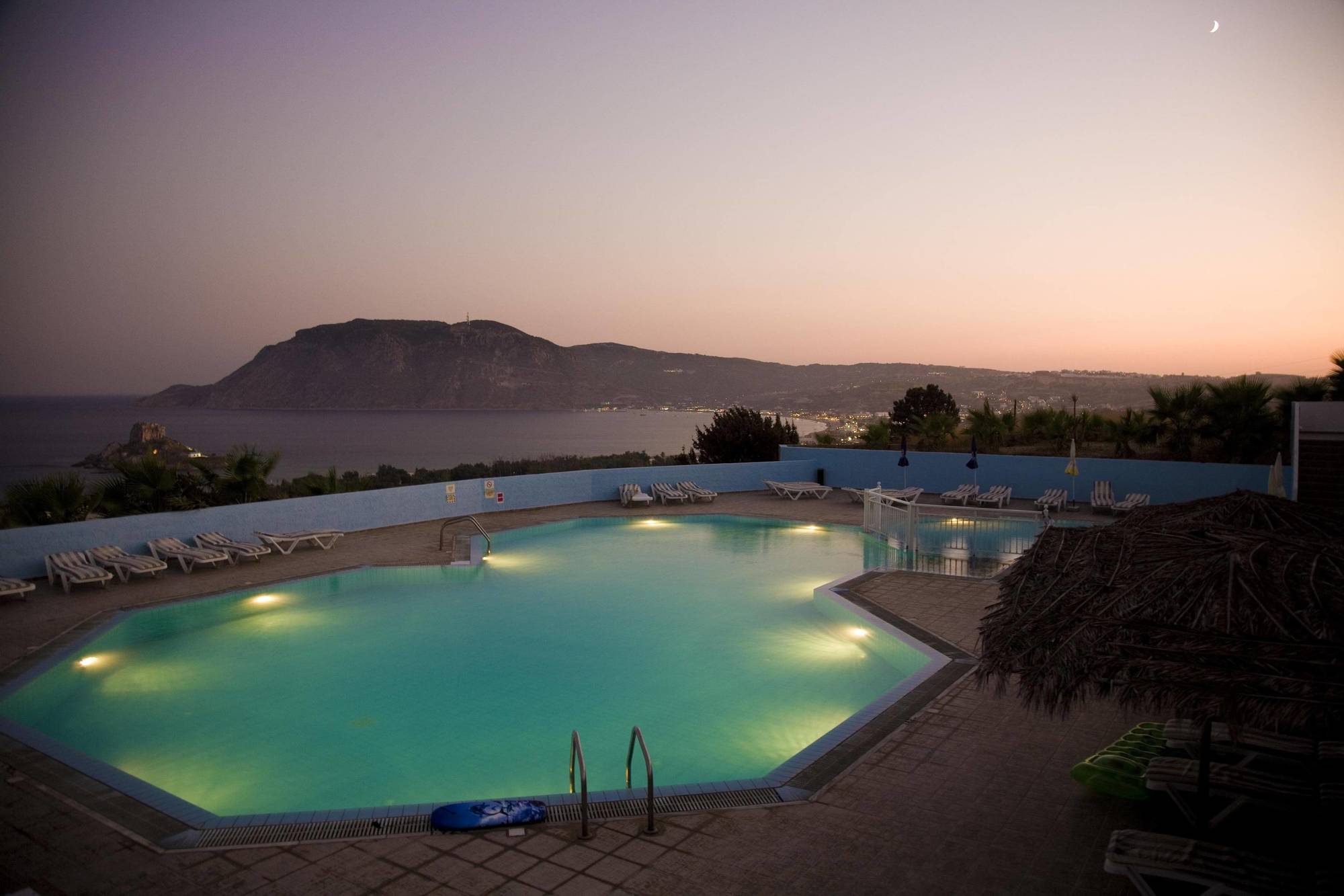 Hotel Pantheon, Kefalos Eksteriør billede